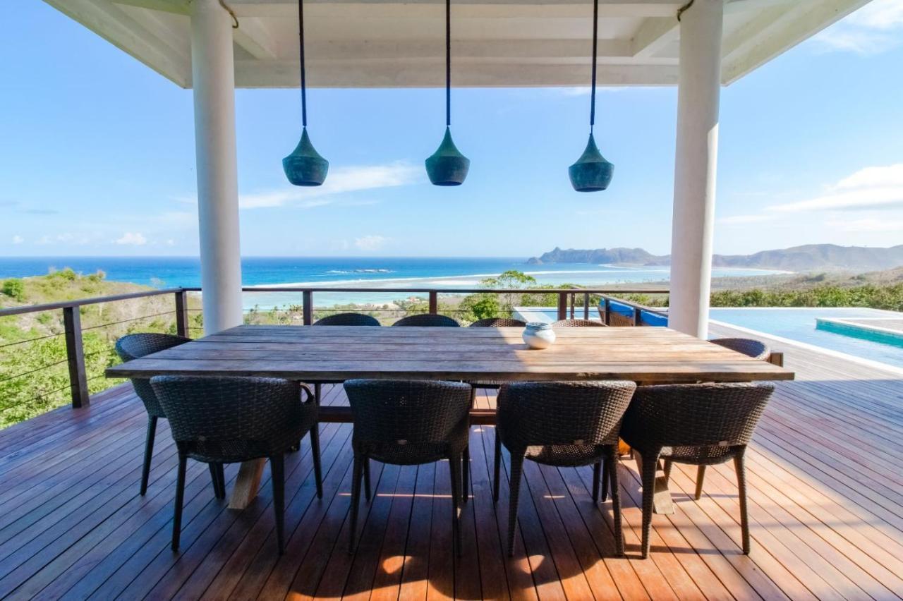Villa Nambung Selong Belanak Exterior photo