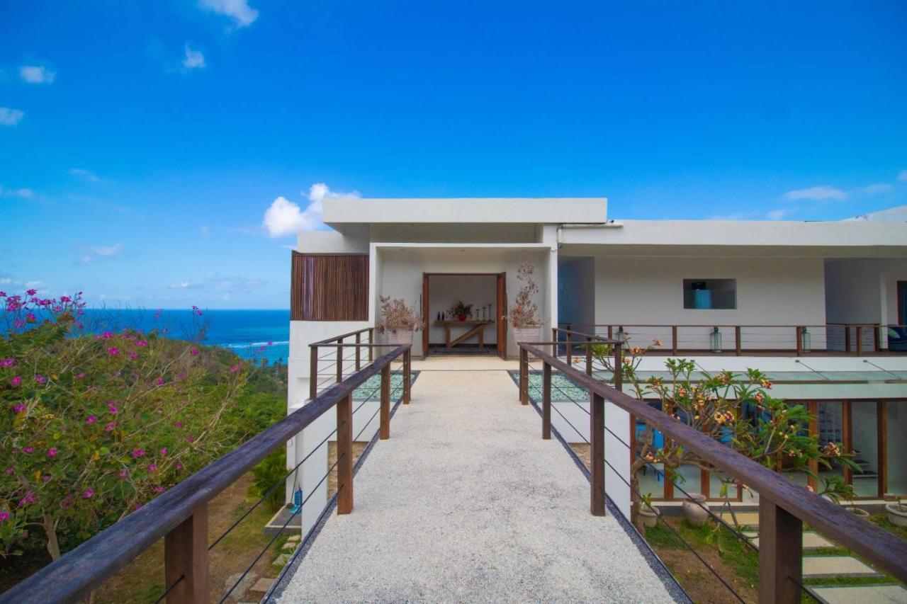 Villa Nambung Selong Belanak Exterior photo