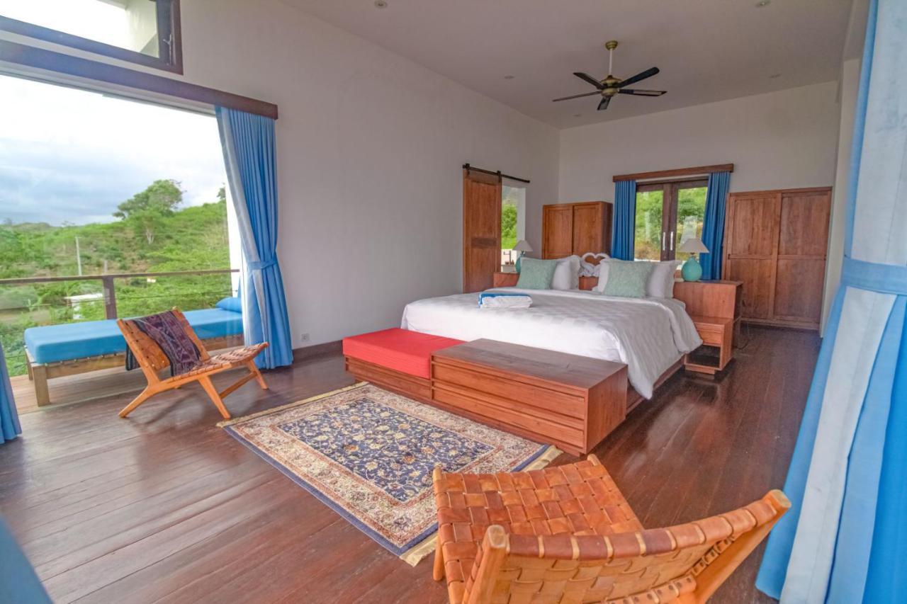 Villa Nambung Selong Belanak Exterior photo