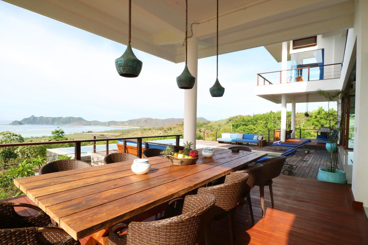 Villa Nambung Selong Belanak Exterior photo