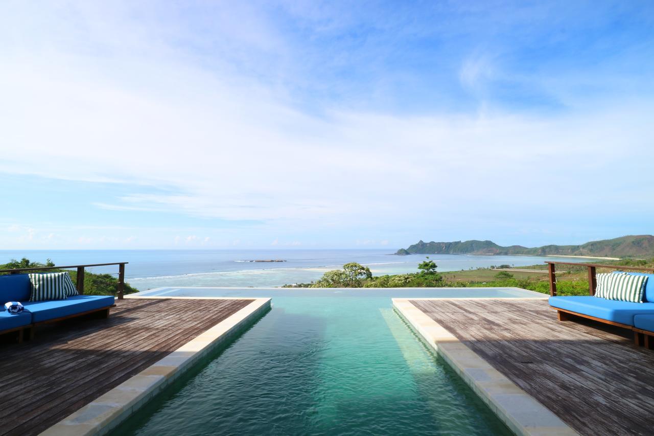 Villa Nambung Selong Belanak Exterior photo