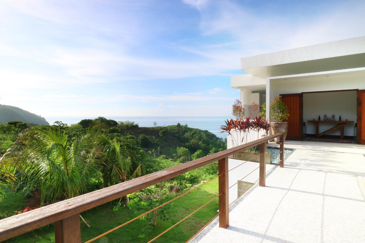 Villa Nambung Selong Belanak Exterior photo
