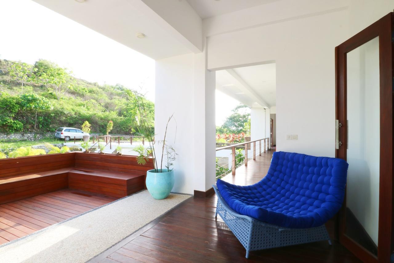 Villa Nambung Selong Belanak Exterior photo